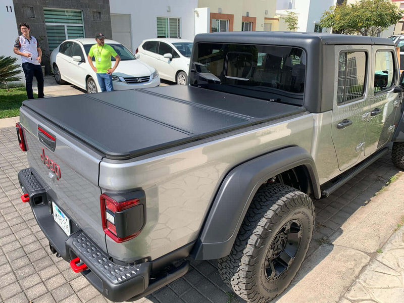 Tri-Fold Hard Lid Tonneau Cover for Jeep Gladiator 2020+