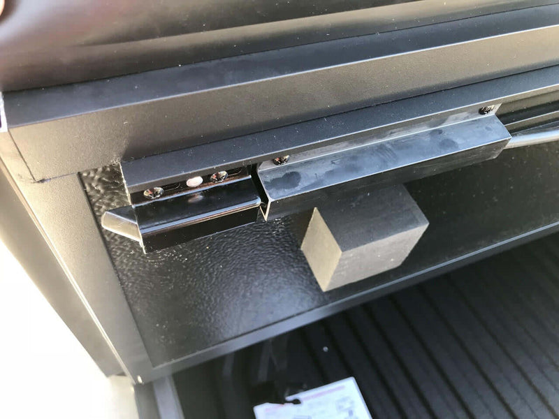 Quad-Fold RAM 1500 DT Hard Lid Tonneau Cover 2020-2025 5'7" TUB