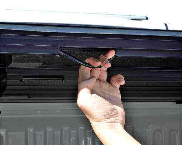 Quad-Fold Jeep Gladiator Hard Lid Tonneau Cover 2020-2025